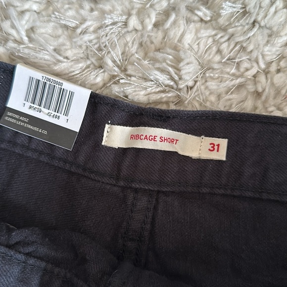 LEVI'S Wellthread Ribcage Shorts High Rise Black - Picture 3 of 4